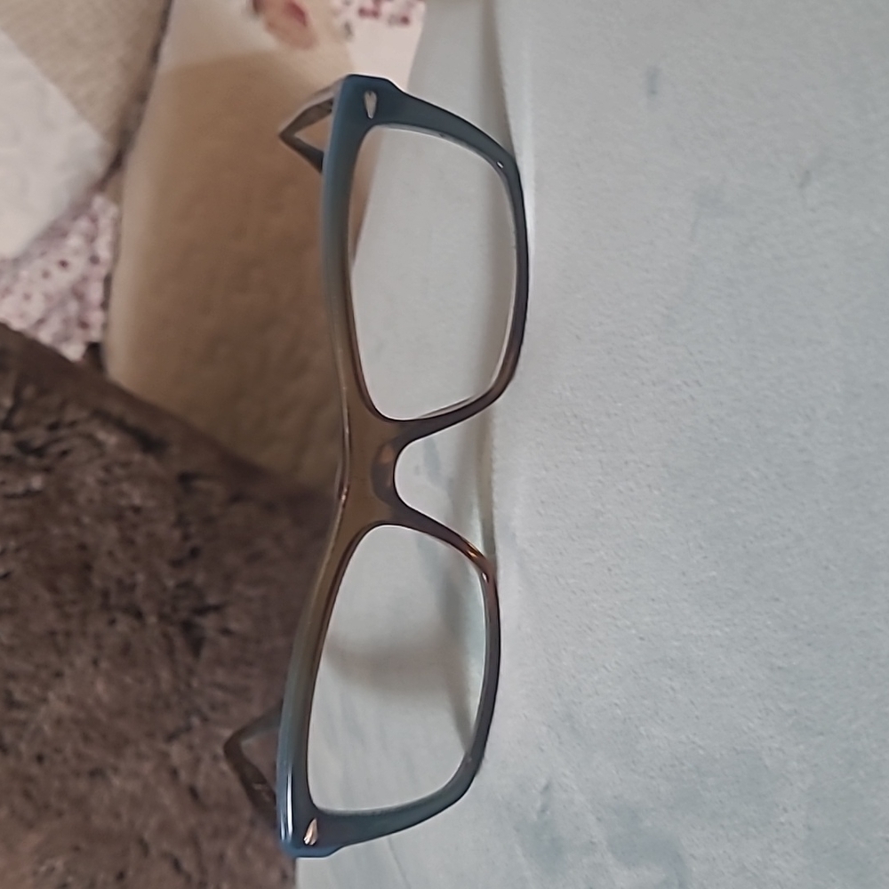 Ray Ban glasses with case